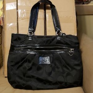 Coach Poppy Black signature Coach tote